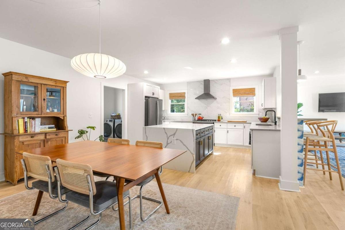 1646 May Avenue Atlanta - 15