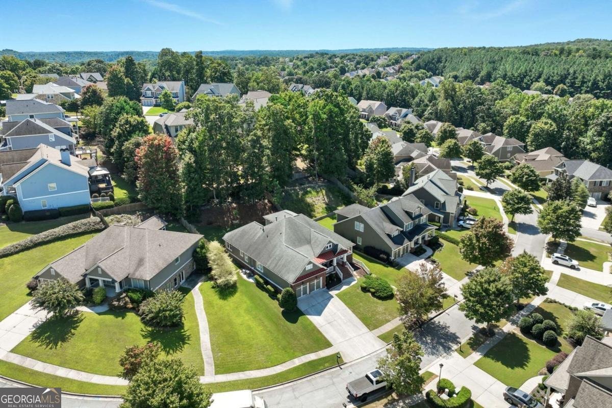 7507 Brookstone Circle Flowery Branch - 16
