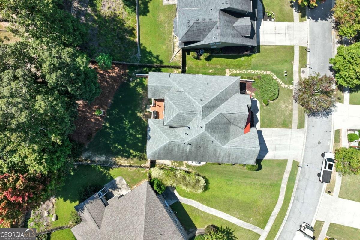 7507 Brookstone Circle Flowery Branch - 17