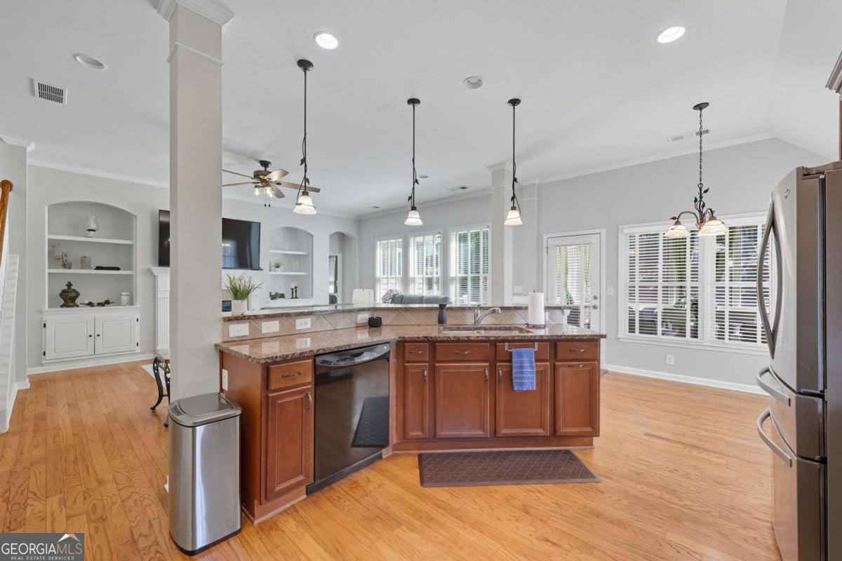 7507 Brookstone Circle Flowery Branch - 37
