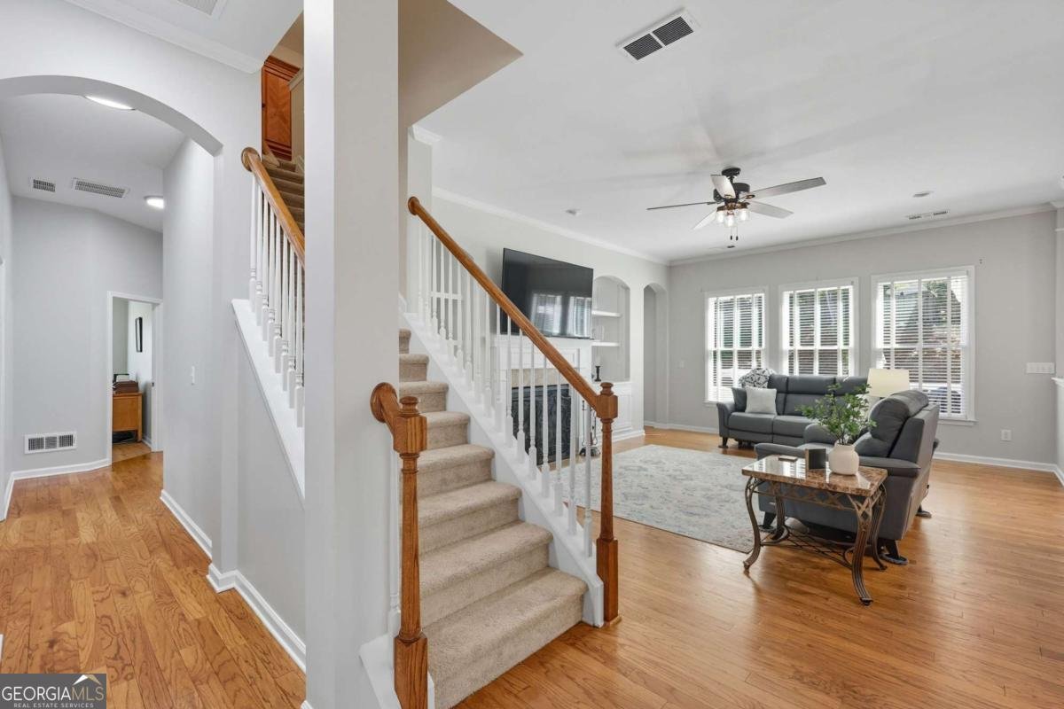 7507 Brookstone Circle Flowery Branch - 46