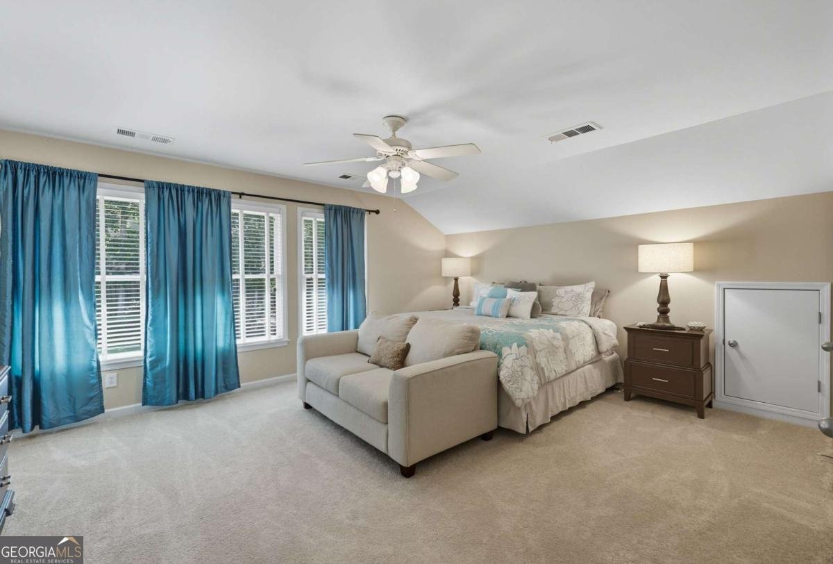 7507 Brookstone Circle Flowery Branch - 52