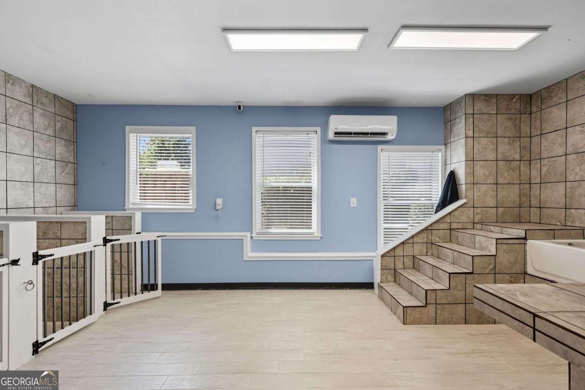 7507 Brookstone Circle Flowery Branch - 57