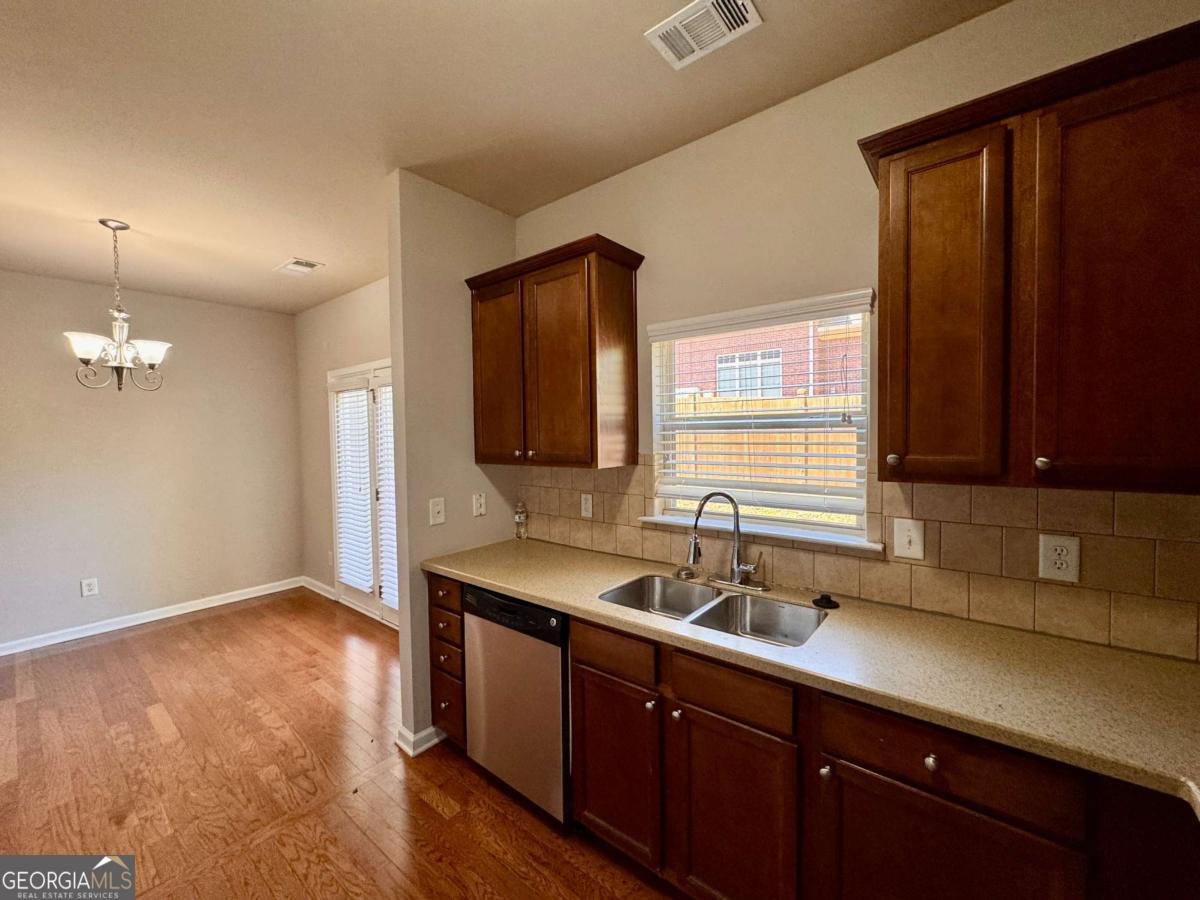 993 Nightfall Court Suwanee - 10