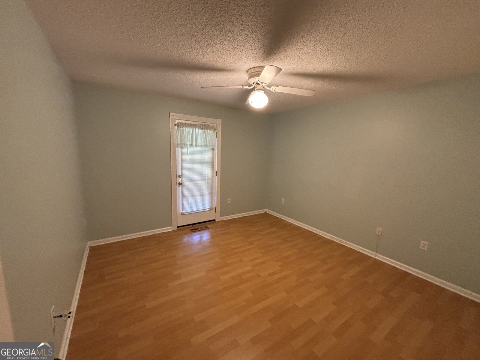 119 Moll Drive Cochran - 44