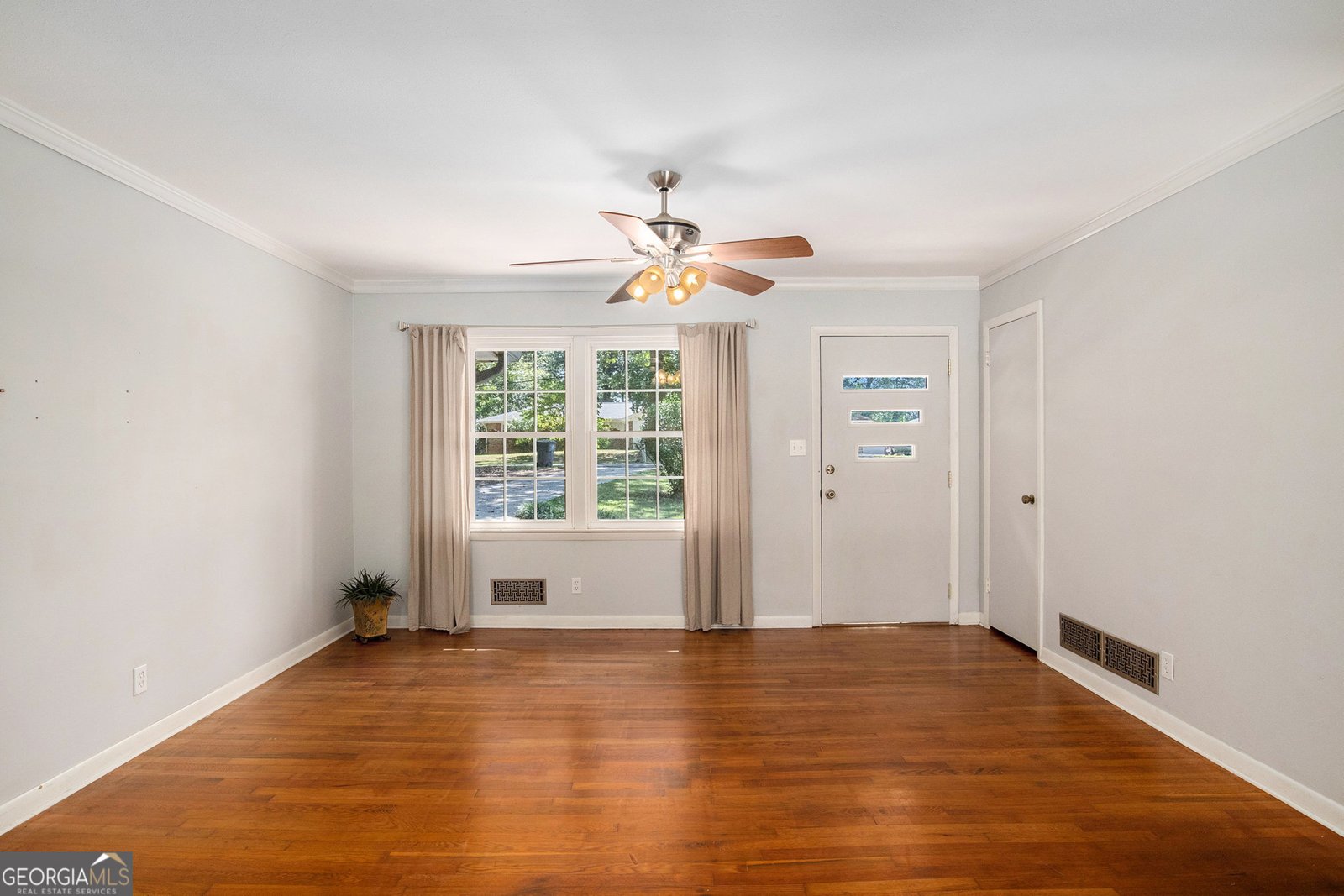 4917 Velva Way Lilburn - 5