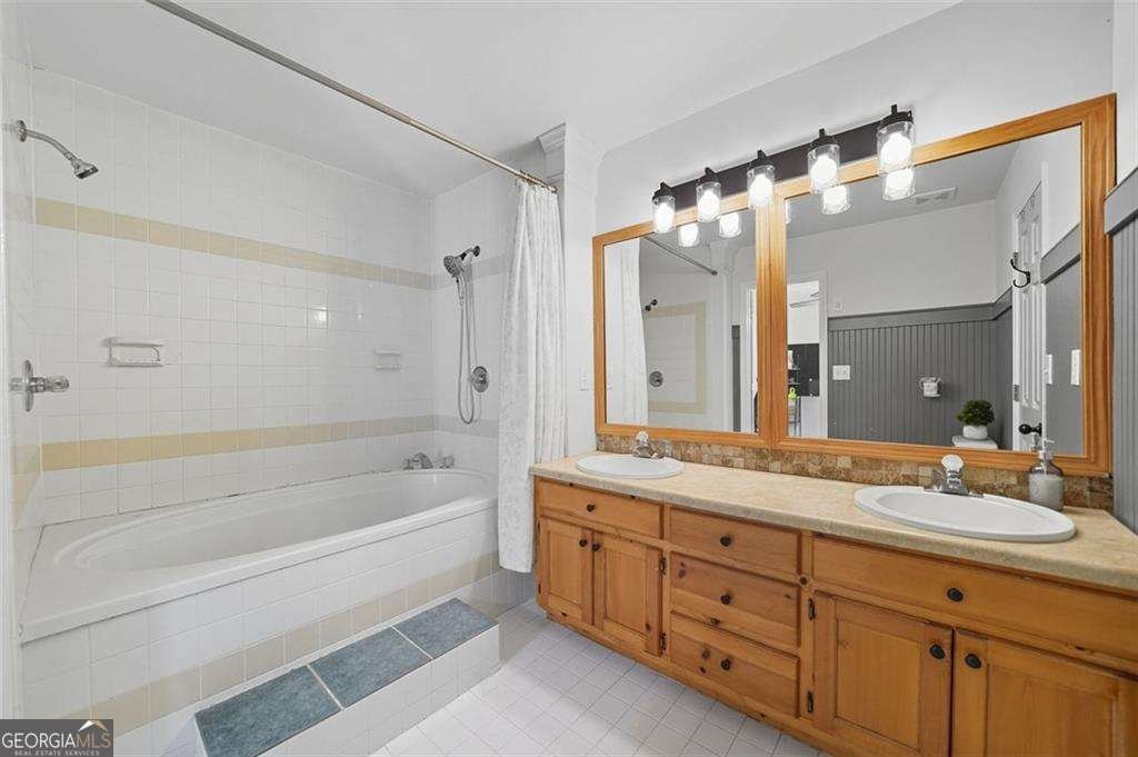 5239 Nora Drive Douglasville - 22