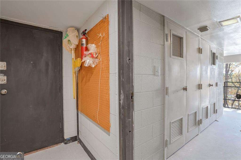 2769 Peachtree Road Atlanta - 10
