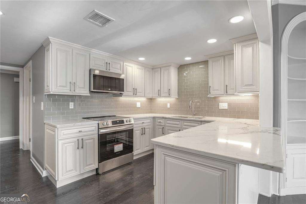 2769 Peachtree Road Atlanta - 13