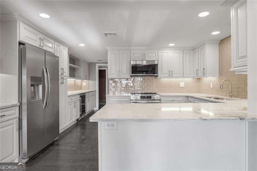 2769 Peachtree Road Atlanta - 14