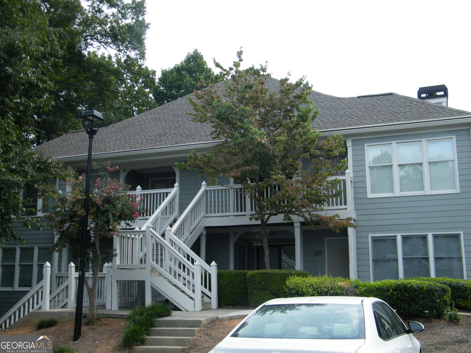 212 Abingdon Way Sandy Springs - 2
