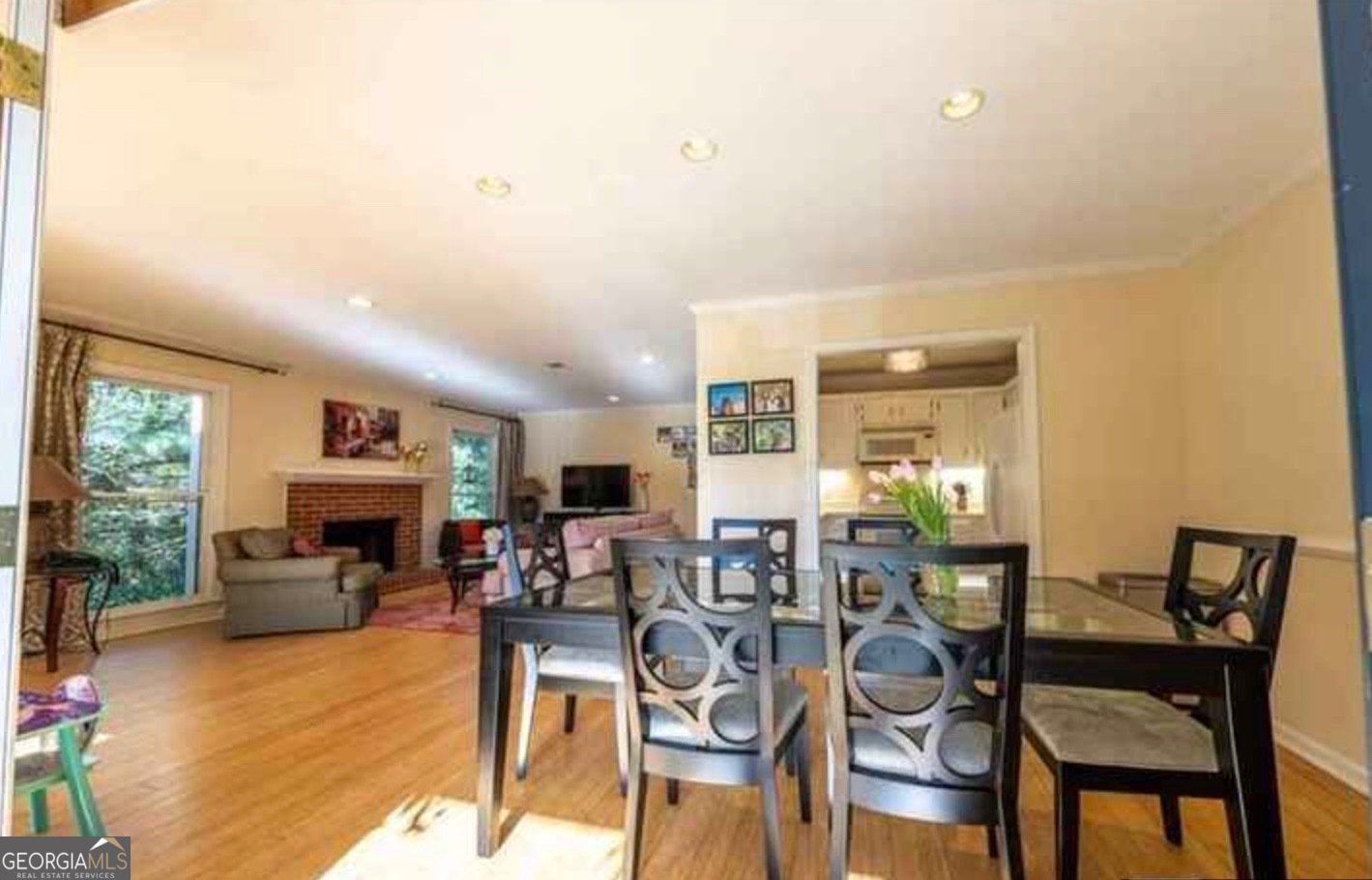 212 Abingdon Way Sandy Springs - 8