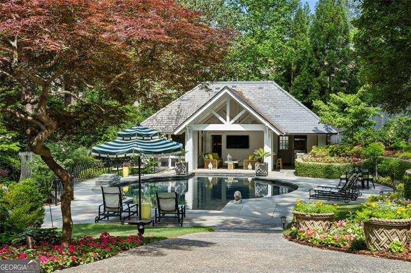 3086 Pine Valley Road Atlanta - 28