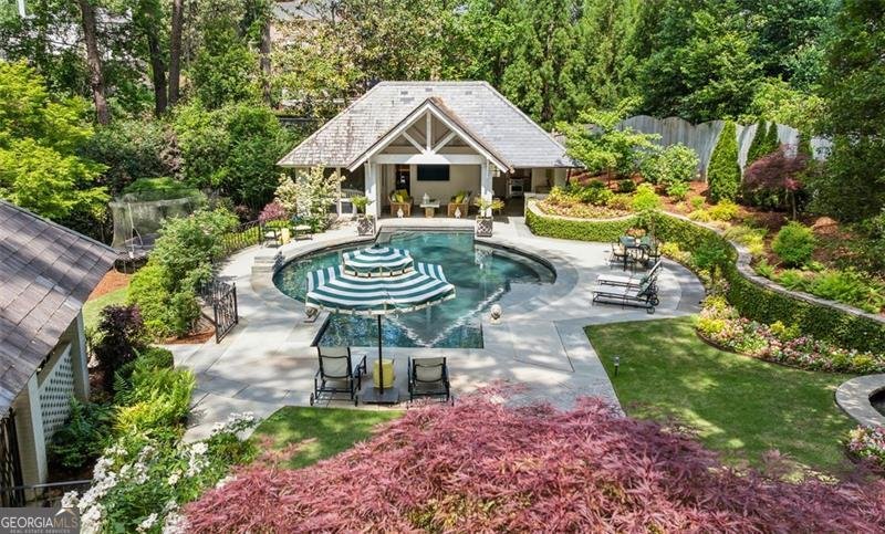3086 Pine Valley Road Atlanta - 31