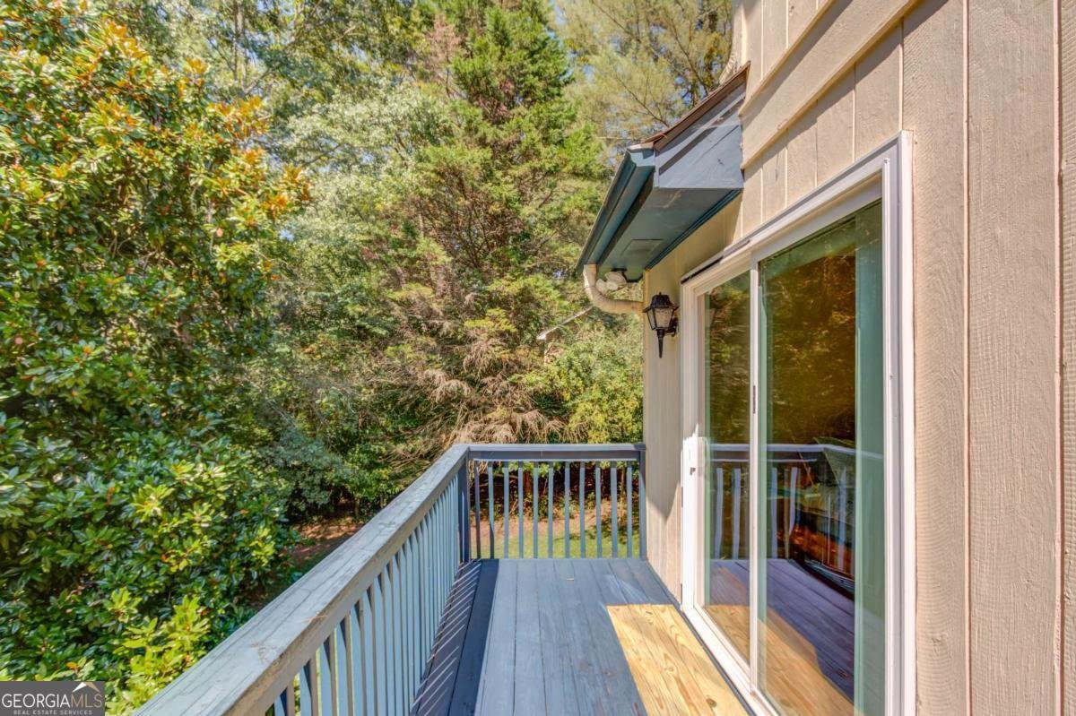3574 Thompson Bend Gainesville - 32