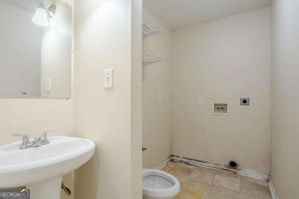 9894 Riverwood Court Douglasville - 12
