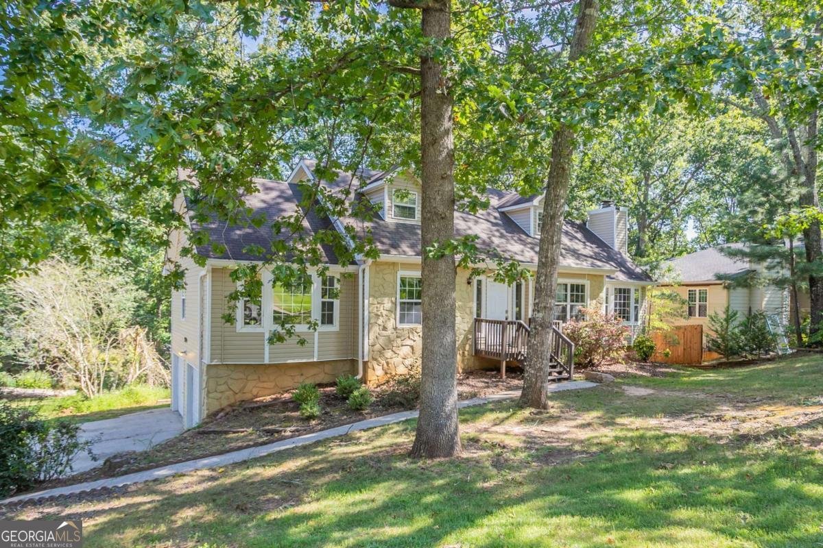 9894 Riverwood Court Douglasville - 3