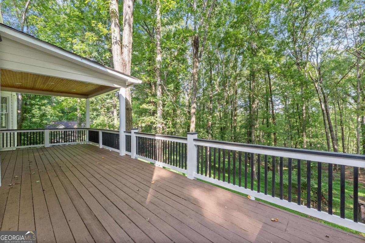 1040 Auburn Road Dacula - 17