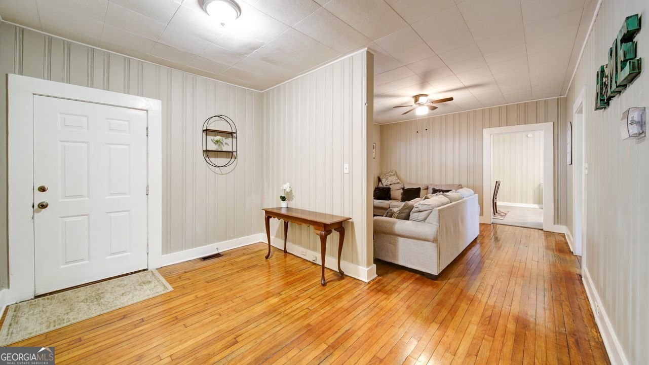 9 Aubrey Street Cartersville - 2