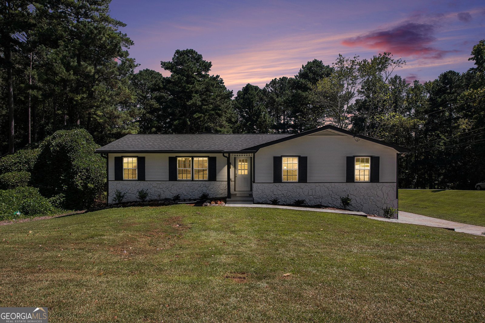 1176 Golden Circle Lilburn - 2