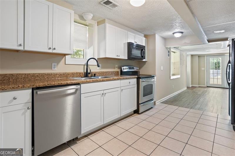 405 Waterfront Woodstock - 27