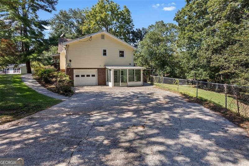 405 Waterfront Woodstock - 36