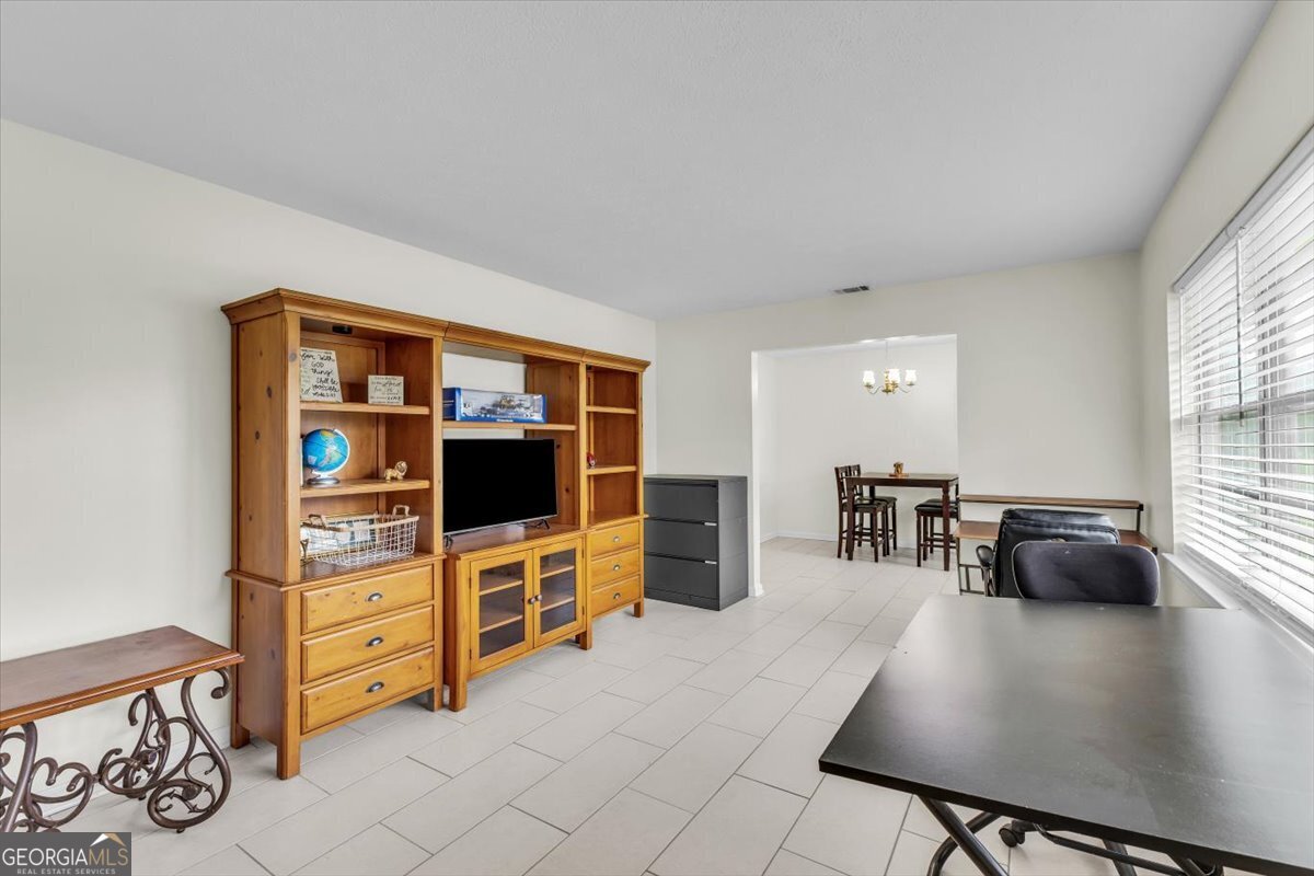 148 Pine View Drive Bloomingdale - 11