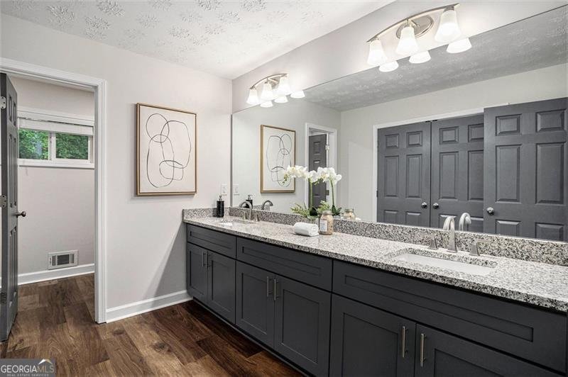 5824 WINDERMERE Court Lithonia - 18