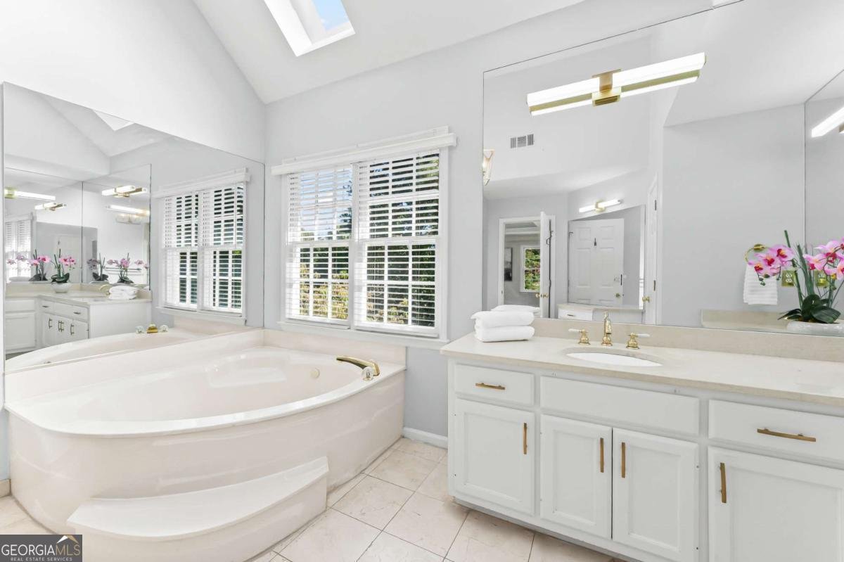 11170 Highfield Chase Drive Johns Creek - 22