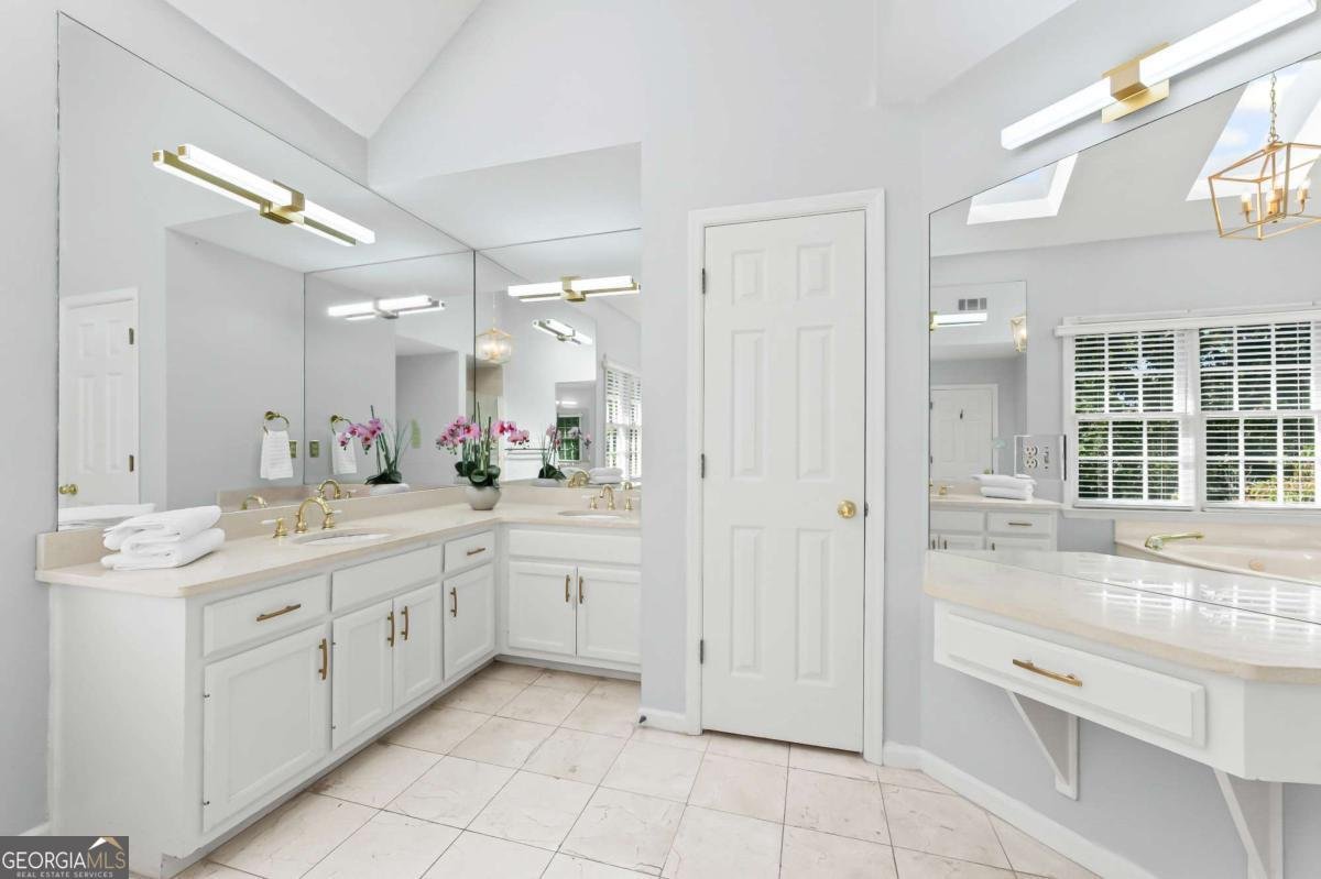 11170 Highfield Chase Drive Johns Creek - 24