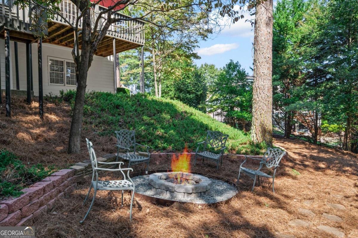 11170 Highfield Chase Drive Johns Creek - 46