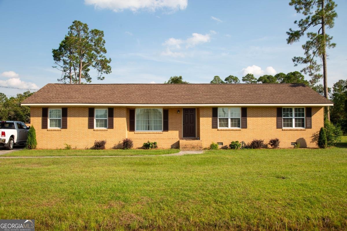 105 Auburn Street Baxley - 1