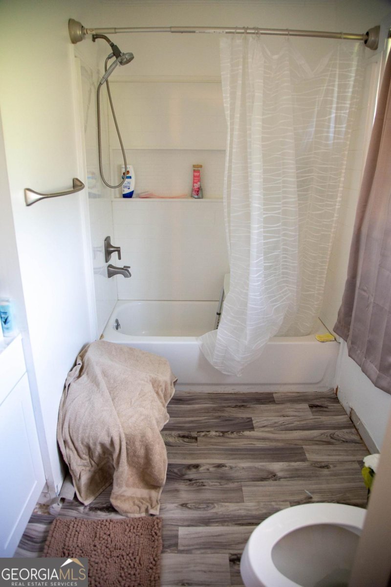 105 Auburn Street Baxley - 27