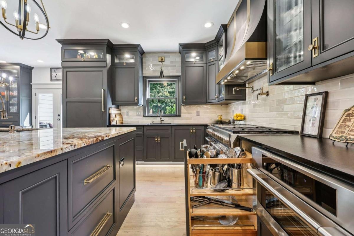 3835 Hickory Branch Trail Suwanee - 24