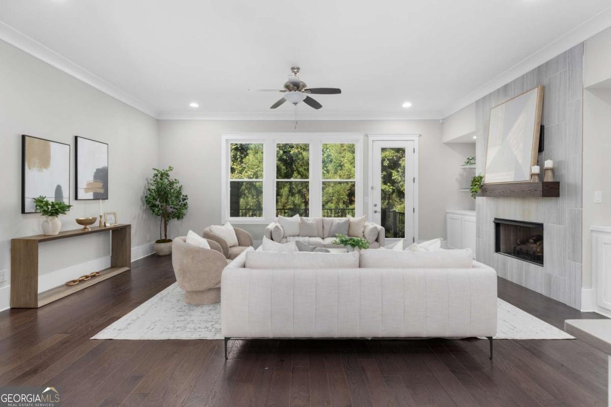4134 Wisconsin Drive Atlanta - 15