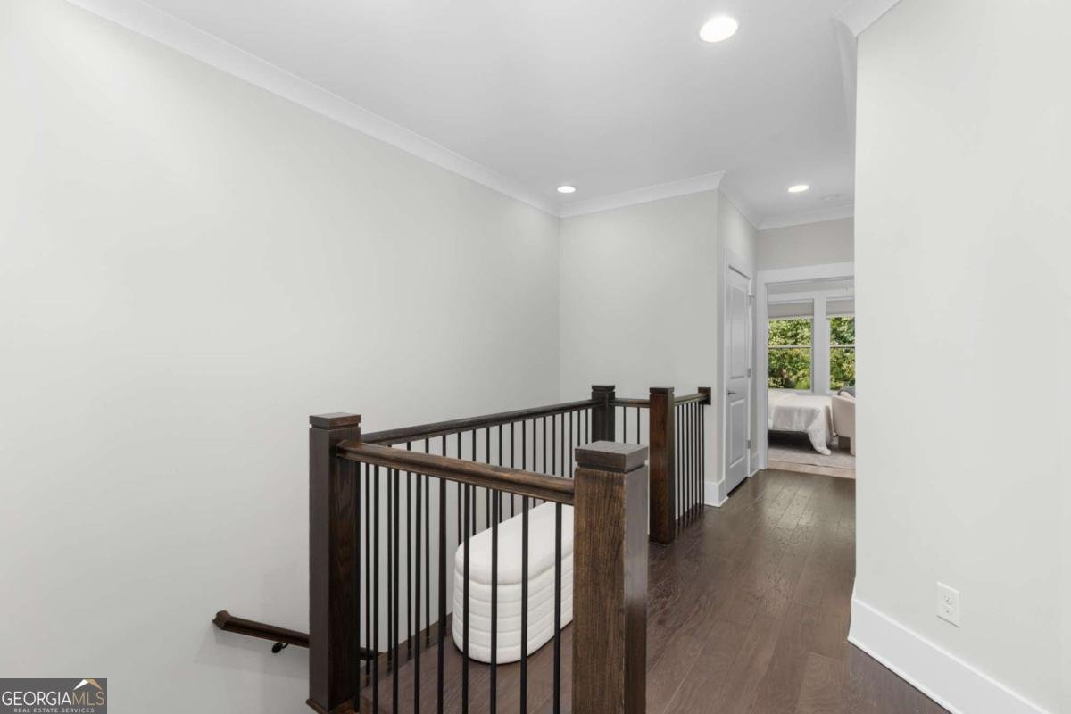 4134 Wisconsin Drive Atlanta - 21