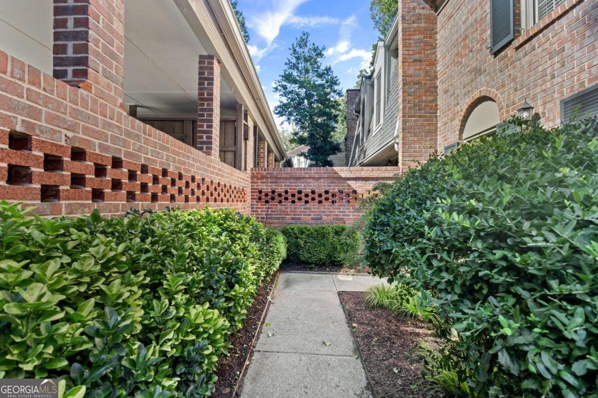 370 The Chace Atlanta - 2