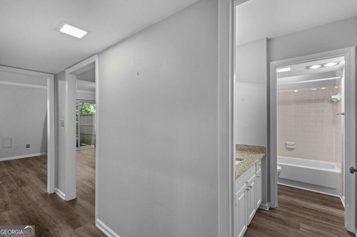 370 The Chace Atlanta - 37