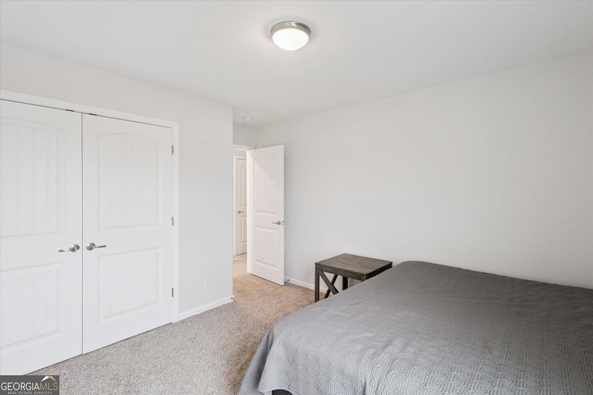 225 Flagler Drive Savannah - 34