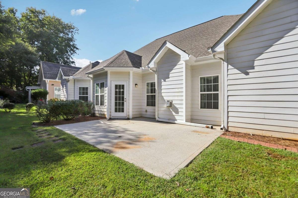 8004 Larksview Drive Fairburn - 32