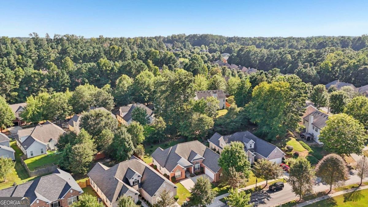 8004 Larksview Drive Fairburn - 7