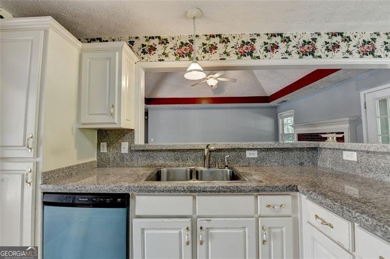 4162 WYNDHAM RIDGE Court Buford - 11