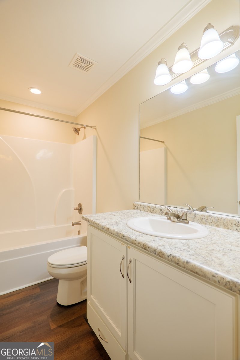1724 Eli Place Valdosta - 3