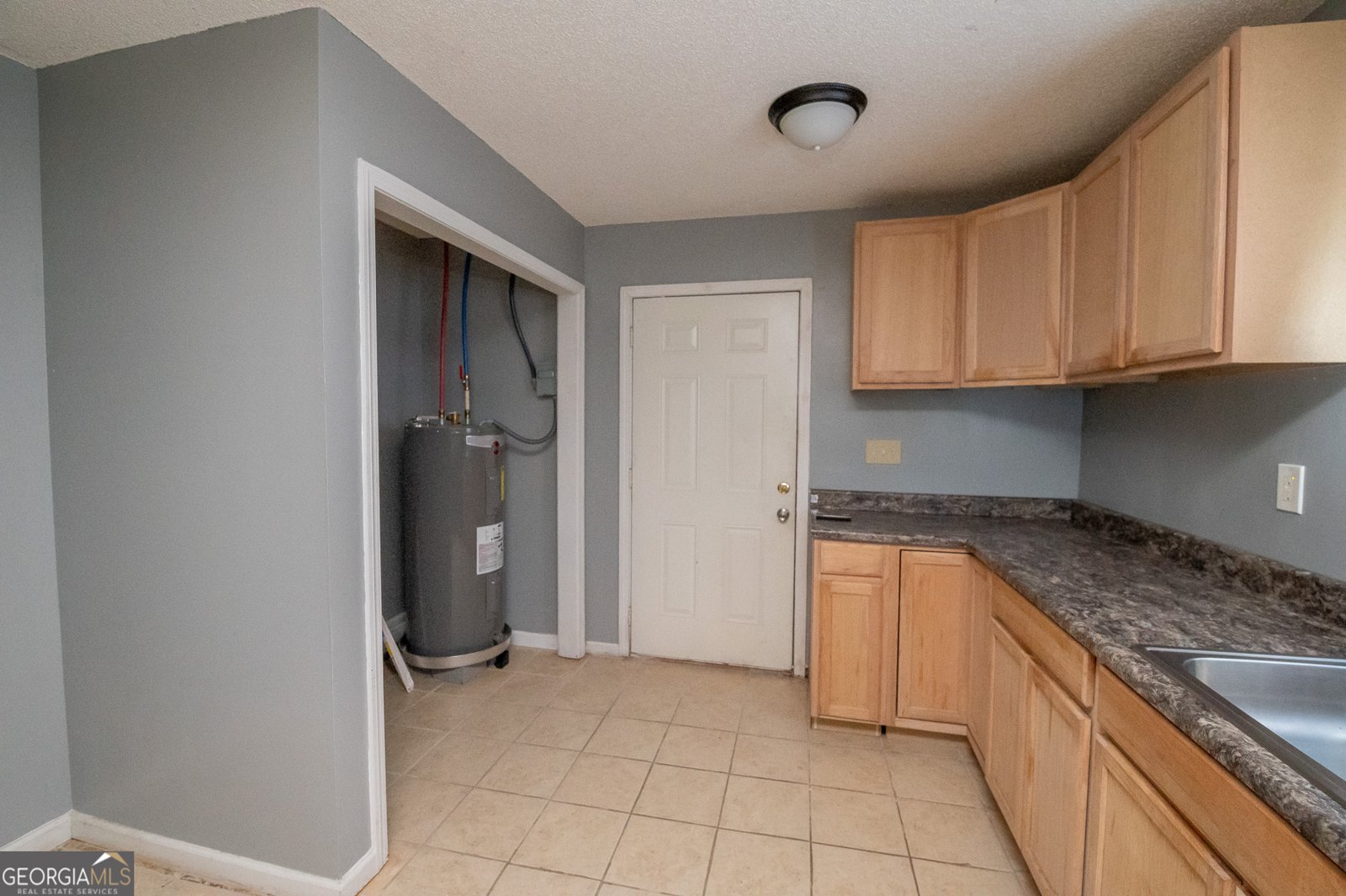 460 Elm Street Macon - 16