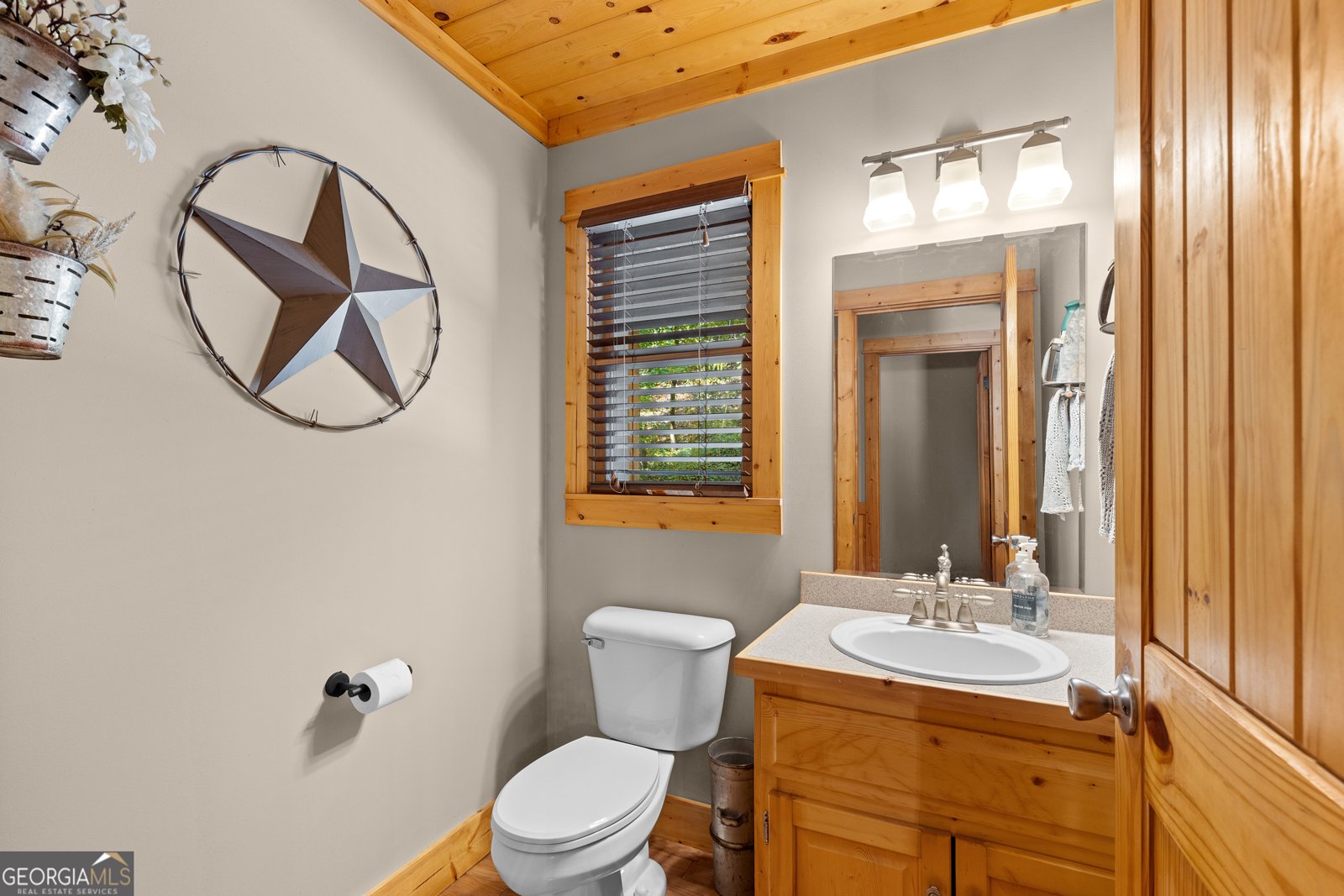 224 Dragon Tree Lane Lakemont - 8