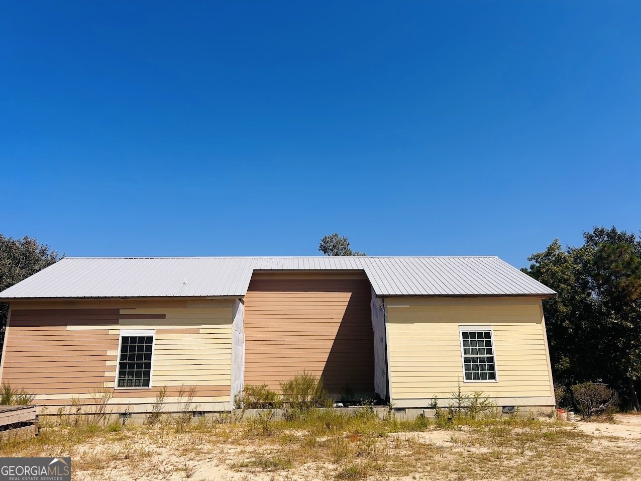 6842 GA Highway 240 Box Springs - 1