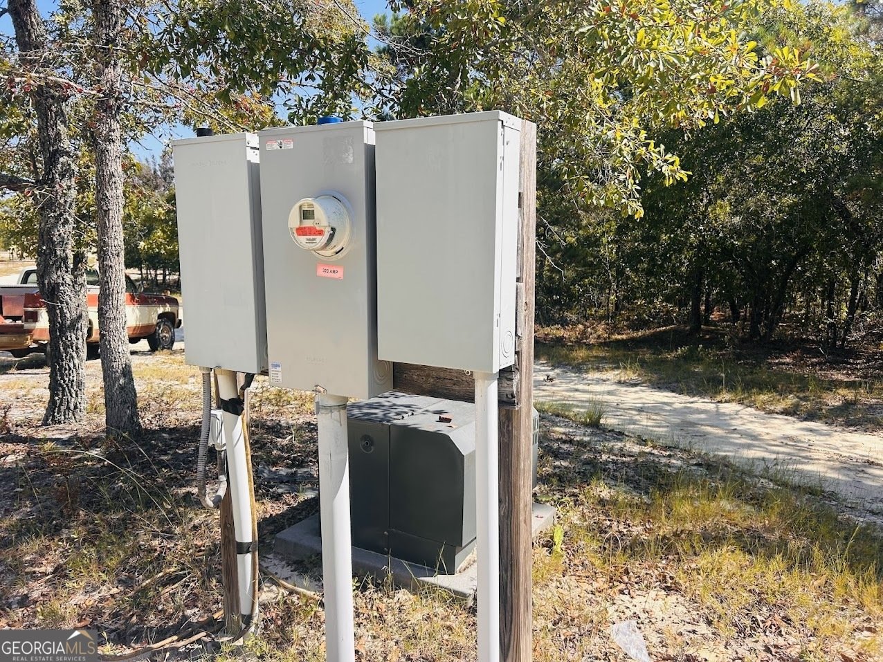 6842 GA Highway 240 Box Springs - 24