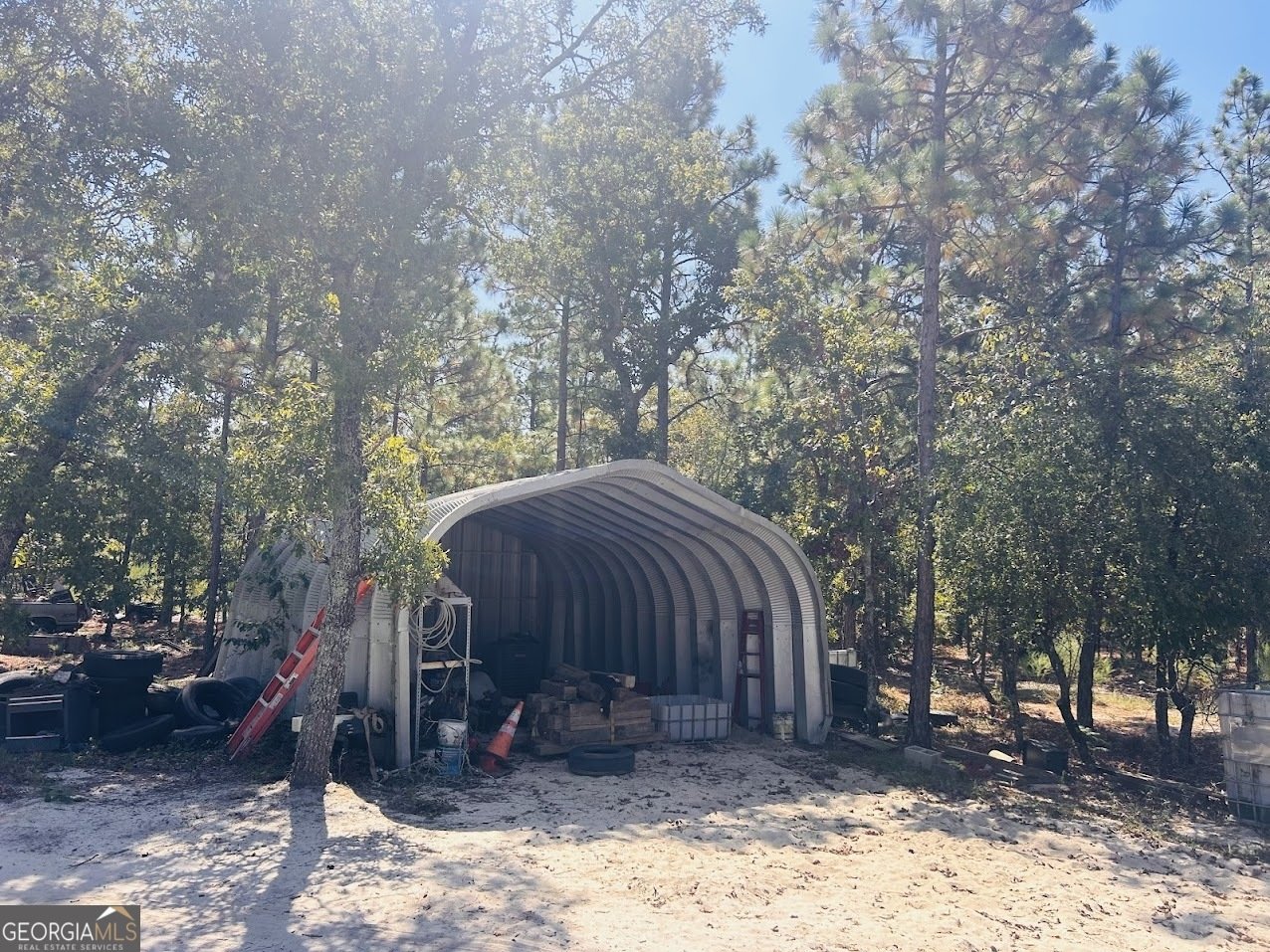 6842 GA Highway 240 Box Springs - 29