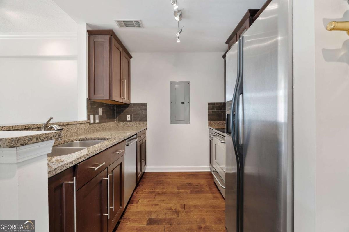 1101 Juniper Street Atlanta - 10