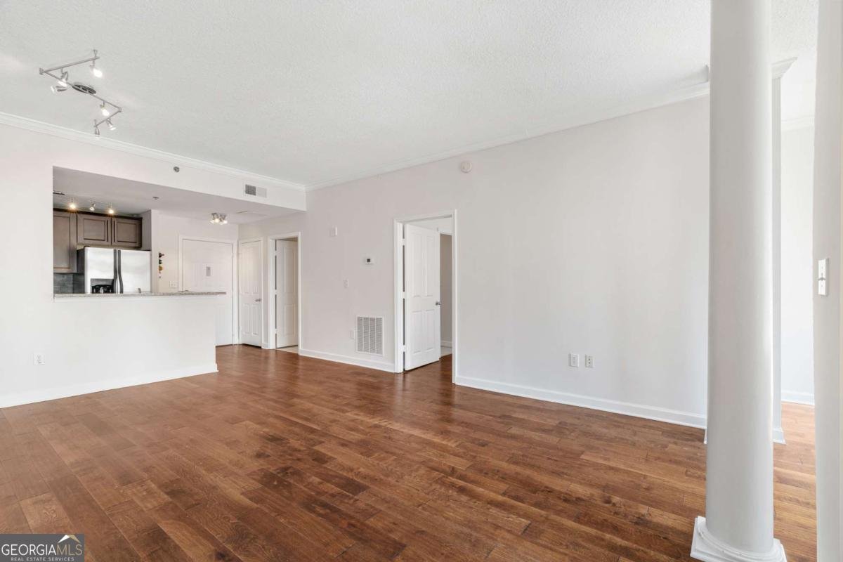1101 Juniper Street Atlanta - 12